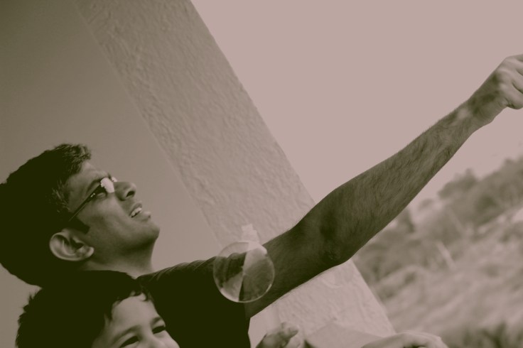 My eyes spy a bubble.